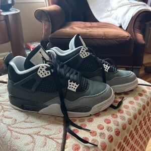Air Jordan 4 retro fear size 8
